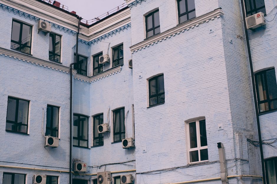 Квартира для літа: кондиціонування та вентиляція
